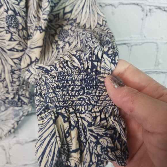 Morris & Co x H&M floral print blouse - Picture 5 of 9